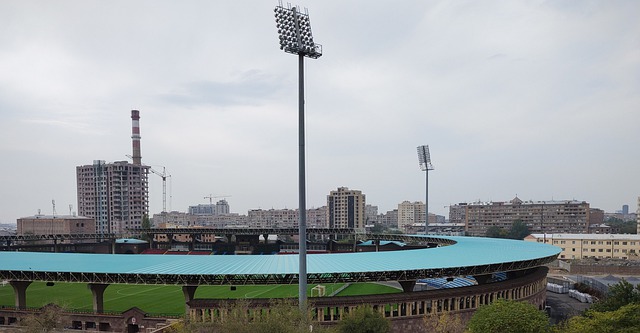 在上海徐家汇地铁站就能看F1“极速申城燃擎之春”.